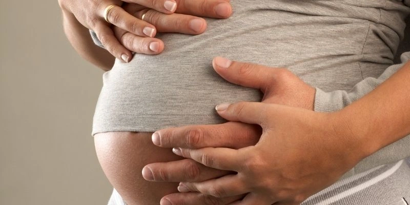 Mơ thấy có bầu con gái đánh số nào
