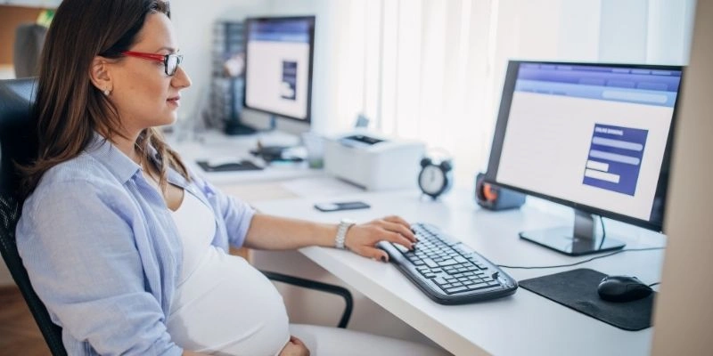 Mơ thấy có bầu con gái đánh số nào