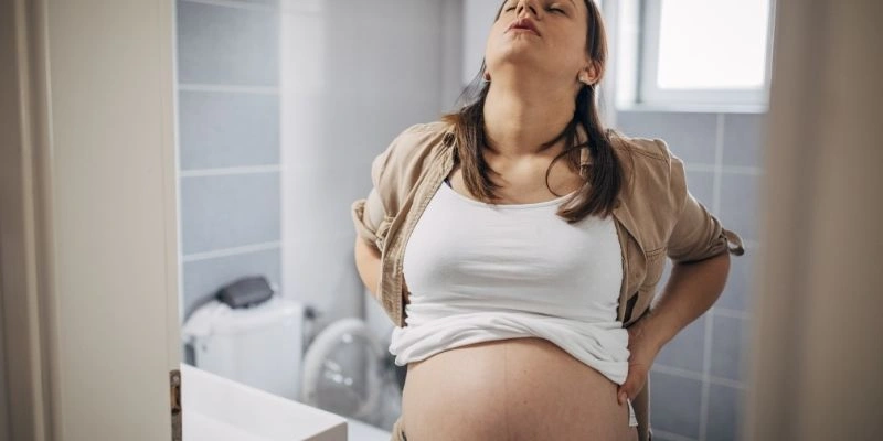 Mơ thấy người lạ có bầu