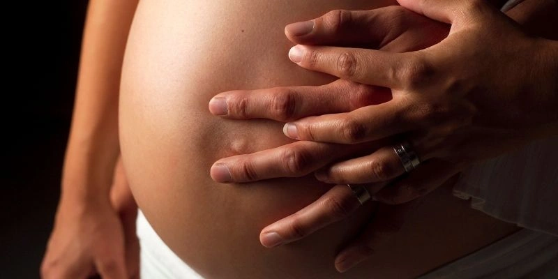 Người vừa chia tay mơ thấy có bầu